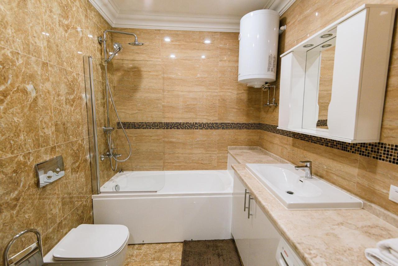 Luxury For Business & Pleasure Royal 2 Leilighet Kiev Eksteriør bilde