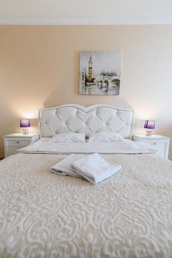 Luxury For Business & Pleasure Royal 2 Leilighet Kiev Eksteriør bilde