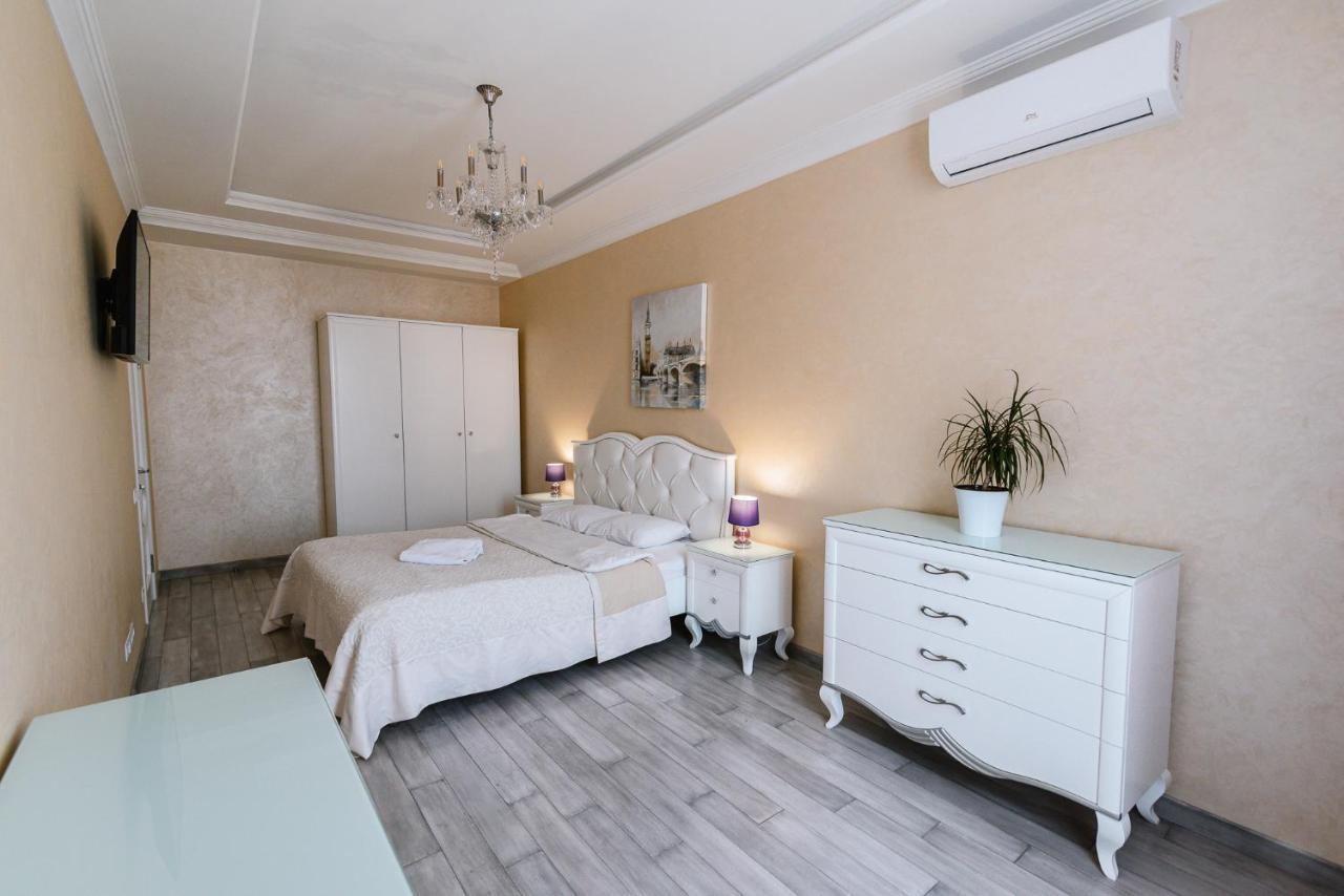 Luxury For Business & Pleasure Royal 2 Leilighet Kiev Eksteriør bilde